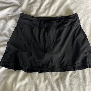 Lululemon pace setter Skort
